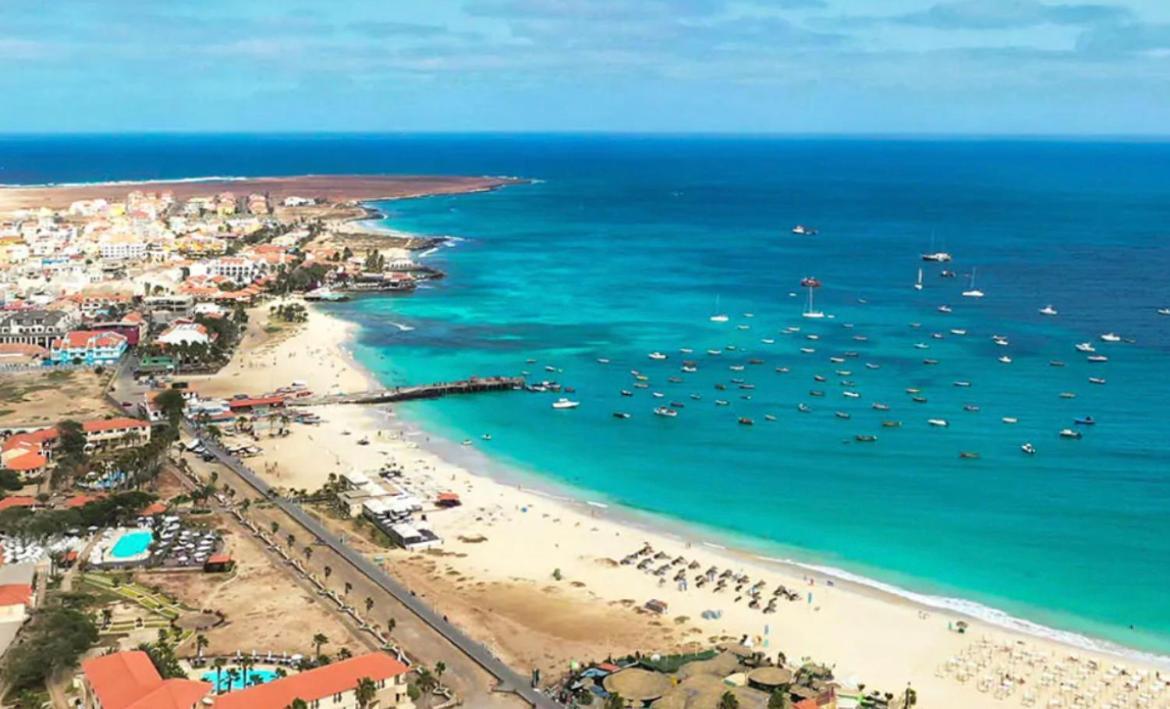 Apartamento Kyaala Djadsal Moradias Pool&Sea Santa María Exterior foto