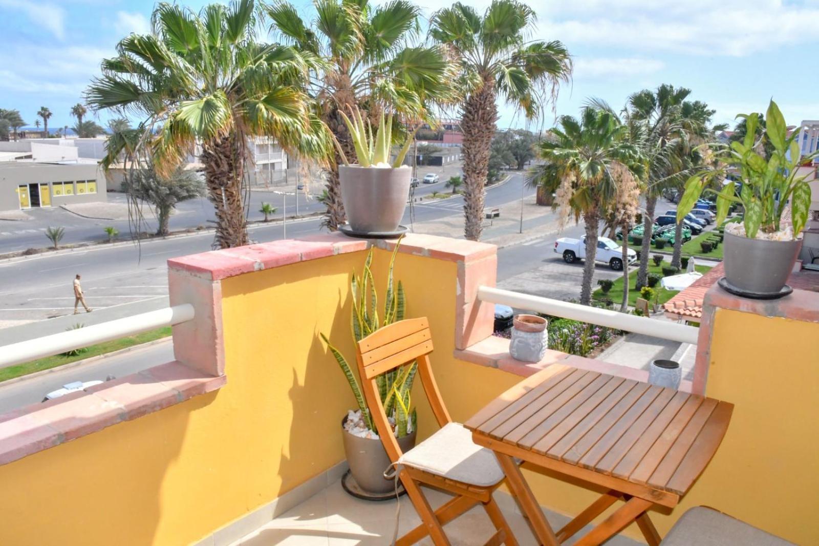 Apartamento Kyaala Djadsal Moradias Pool&Sea Santa María Exterior foto